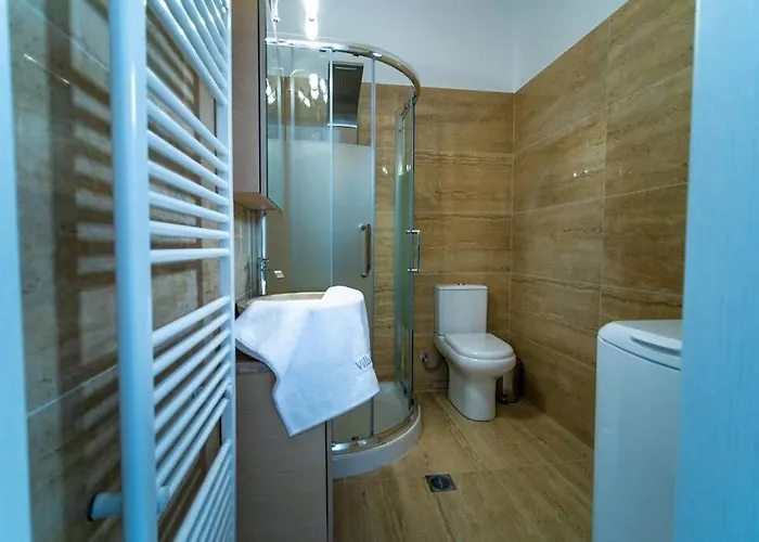 Clairy In Argalasti, Pelion Argalasti