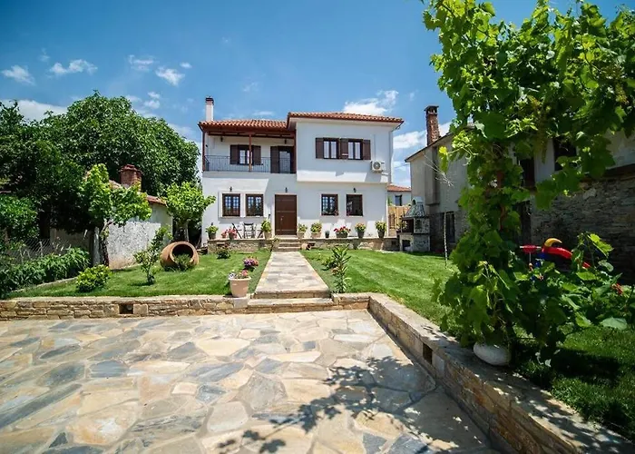 Clairy In Argalasti, Pelion